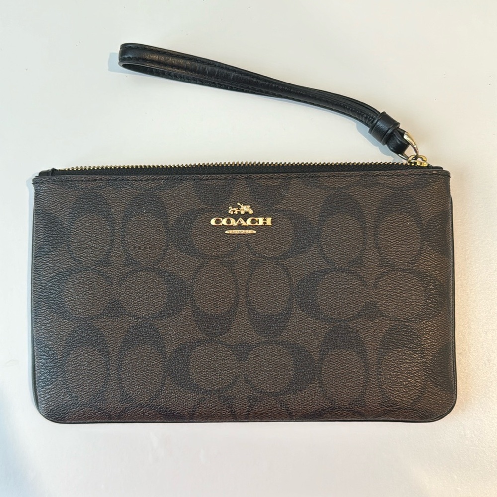 Coach Large Corner Zip Wristlet